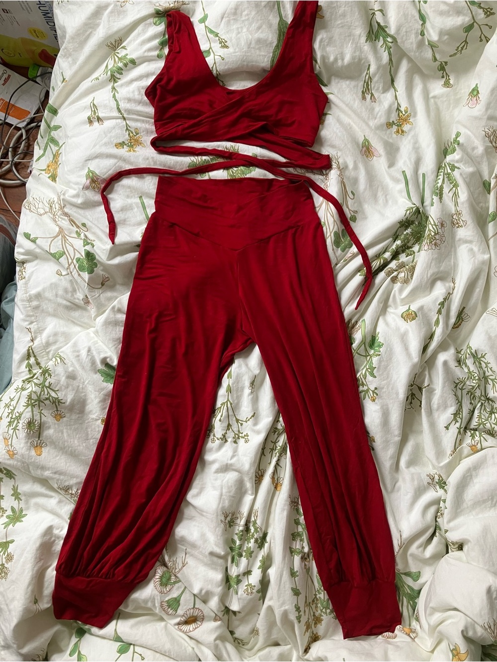The Royal Codes Jasmine Pants (S) Artemis 5 way Top (XS)